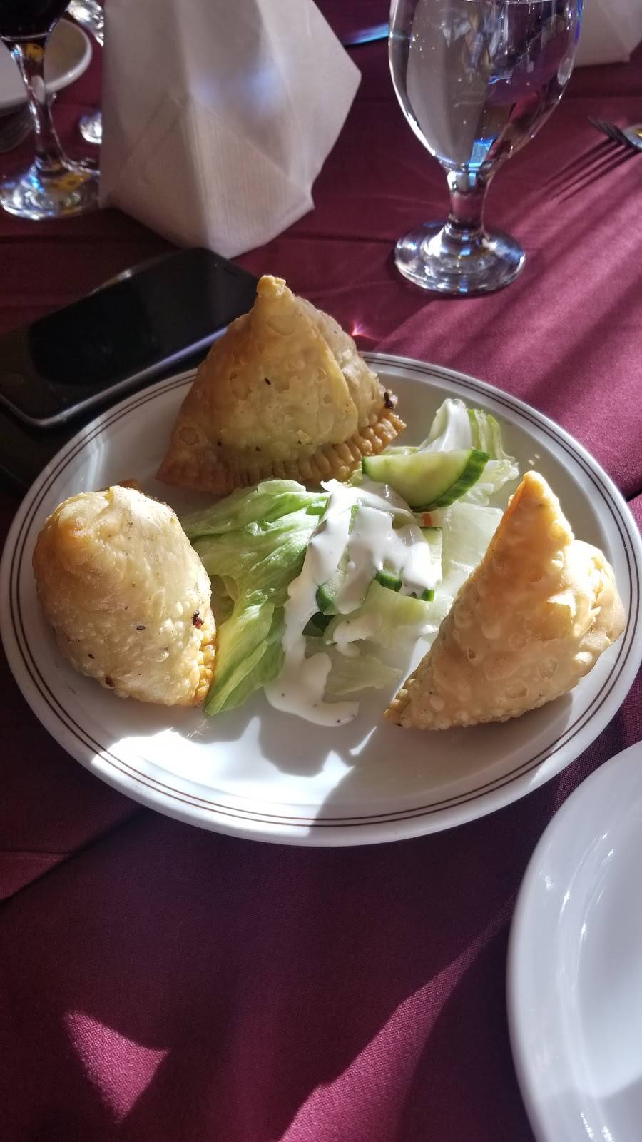 Fergus Tandoori Grill | restaurant | 232 St Andrew St W, Fergus, ON N1M 1N8, Canada | 5197872304 OR +1 519-787-2304