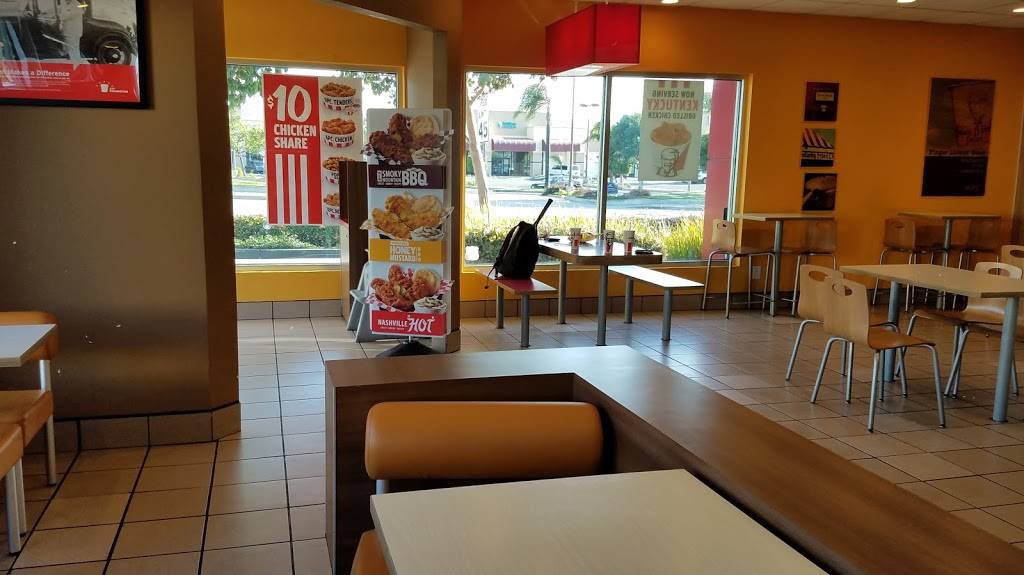 KFC | restaurant | 2215 Sepulveda Blvd, Torrance, CA 90501, USA | 3103207161 OR +1 310-320-7161