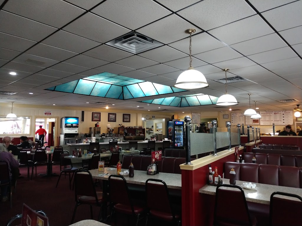 Cozy Diner Bar and Grill | restaurant | 6371 Skyway, Paradise, CA 95969, USA | 5304139360 OR +1 530-413-9360