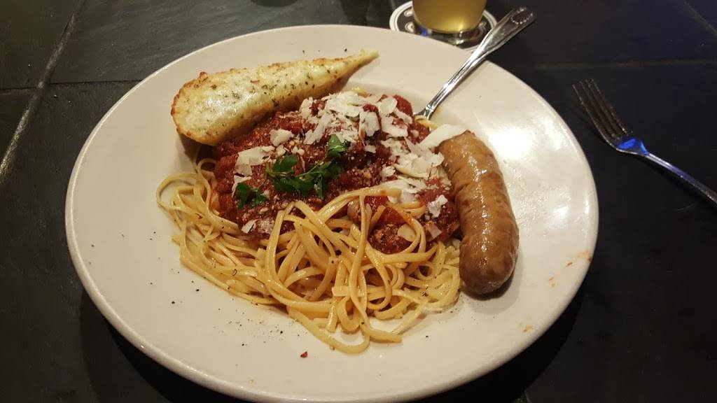 Calzolaio Pasta Company | restaurant | 284 Main St, Wilton, ME 04294, USA | 2076459500 OR +1 207-645-9500