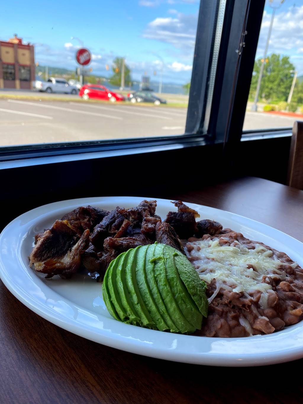 Lupita’s Mexican Grill | restaurant | 14401 US-431, Guntersville, AL 35976, USA | 2564862008 OR +1 256-486-2008