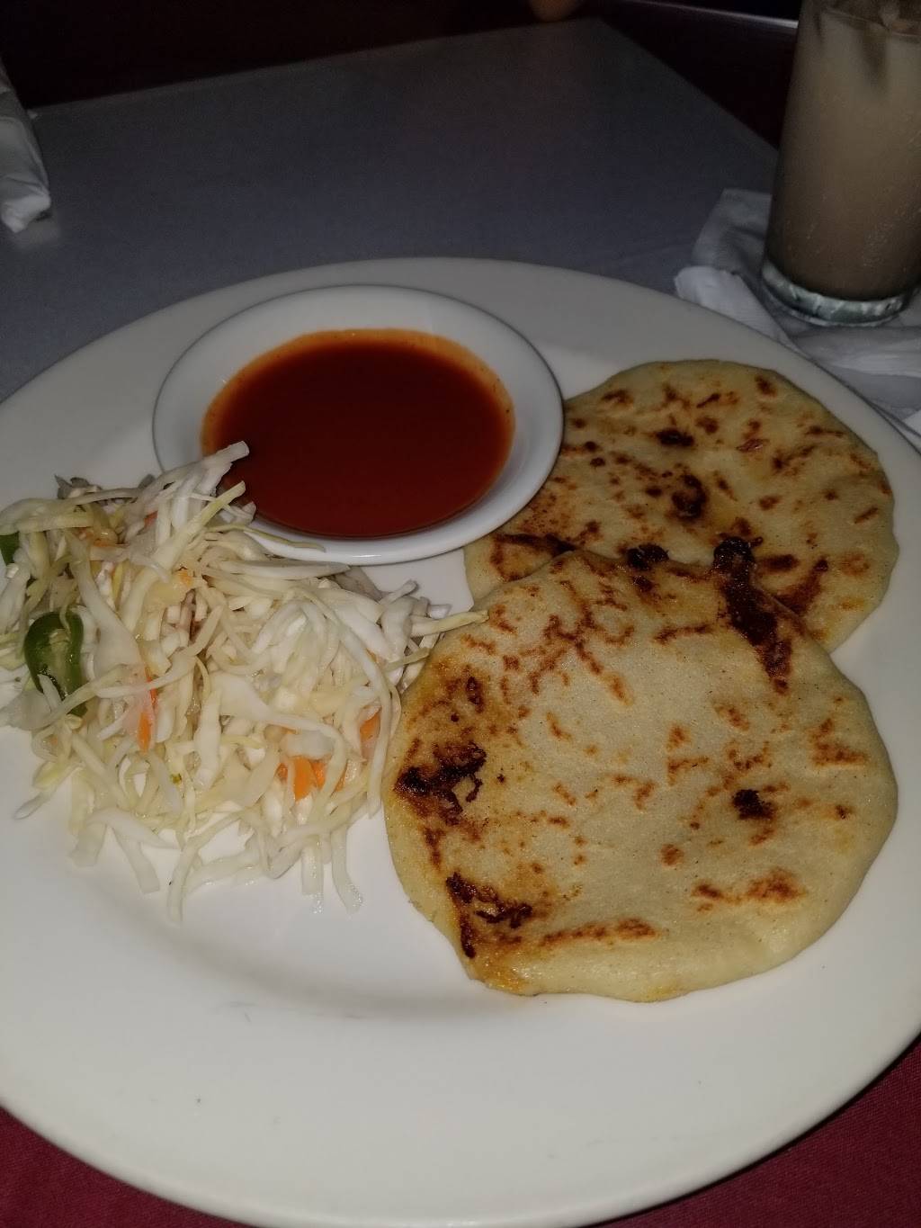 La Choza Grill | restaurant | 8558 Lee Hwy, Fairfax, VA 22031, USA | 7035601192 OR +1 703-560-1192