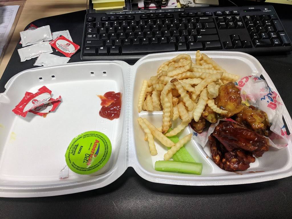 American Deli | restaurant | 4542 Old Dixie Rd, Forest Park, GA 30297, USA | 4045001851 OR +1 404-500-1851