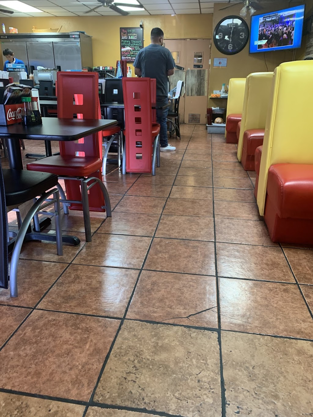 Tomo Sushi | restaurant | 1701 S Avenue B, Yuma, AZ 85364, USA | 9283423365 OR +1 928-342-3365