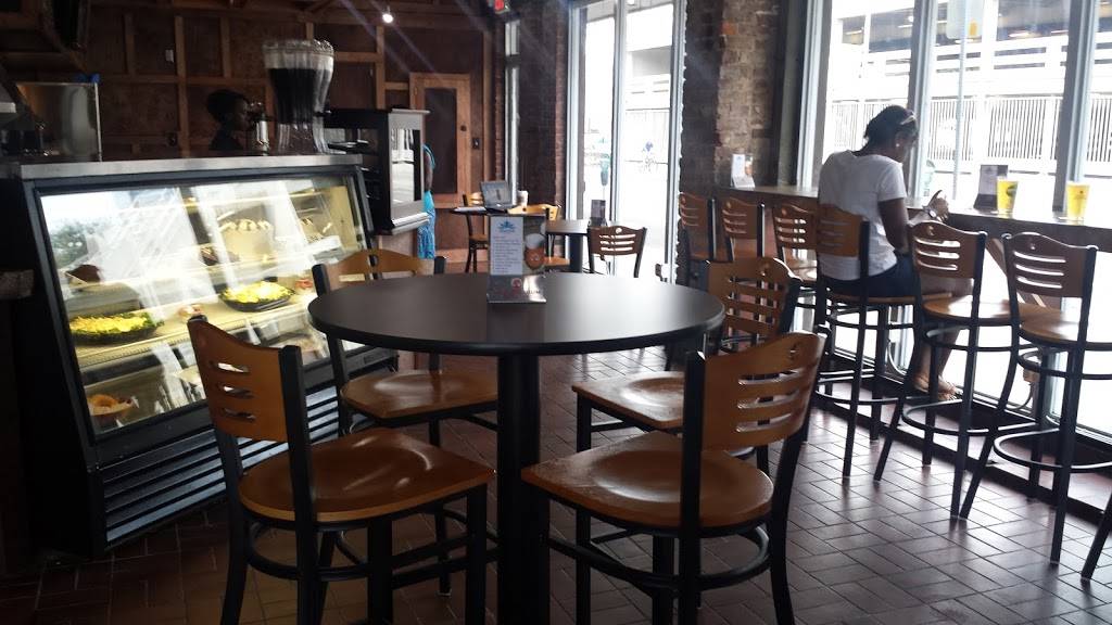 Azucena Corner Deli | restaurant | 100 E Forsyth St, Jacksonville, FL 32202, USA | 9046267600 OR +1 904-626-7600