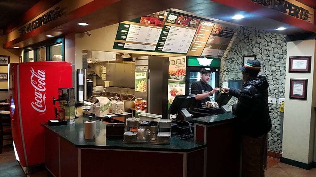 Wingstop | restaurant | 1601 Liberty St Unit 2, Allentown, PA 18102, USA | 6103519464 OR +1 610-351-9464