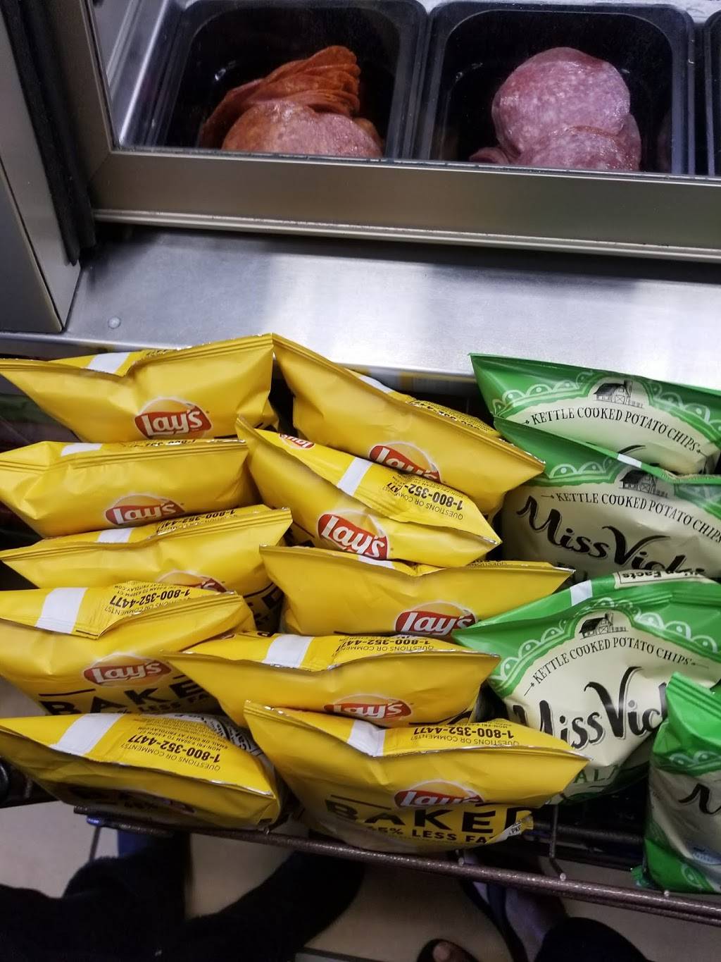 Subway Restaurants | restaurant | 1770 Harbor Blvd #136, Anaheim, CA 92802, USA | 7145353277 OR +1 714-535-3277