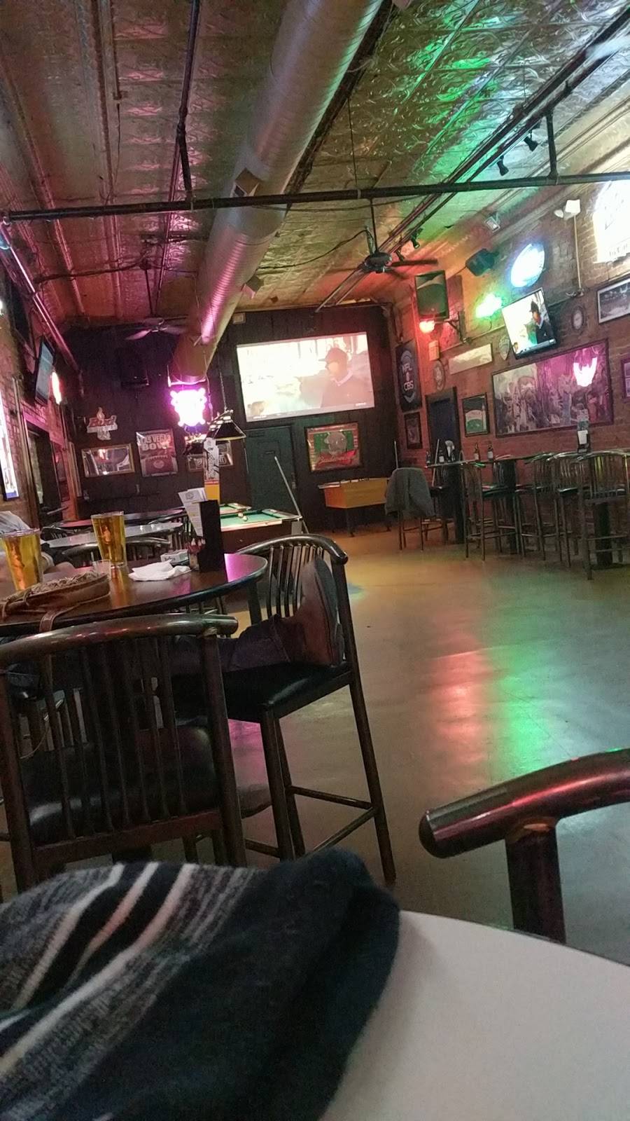 Uptown-Downtown | night club | 162 N Main St, Bowling Green, OH 43402, USA | 4193529310 OR +1 419-352-9310