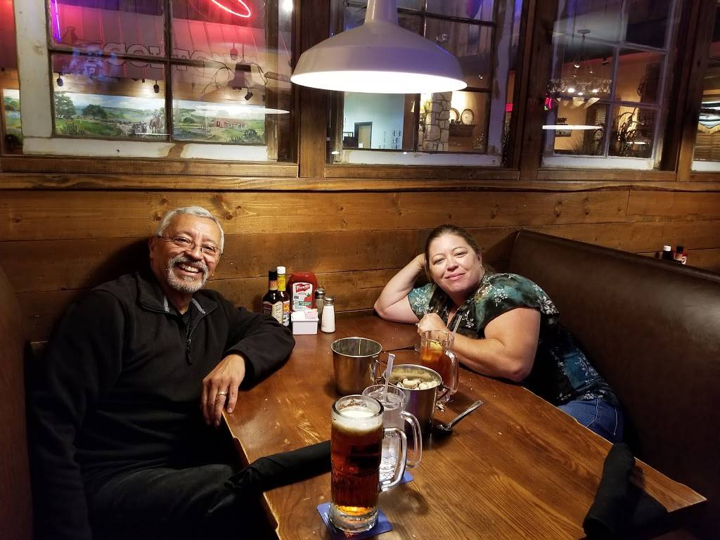 Coltons Steak House & Grill | restaurant | 1635 Aroy Dr, Washington, MO 63090, USA | 6364320006 OR +1 636-432-0006