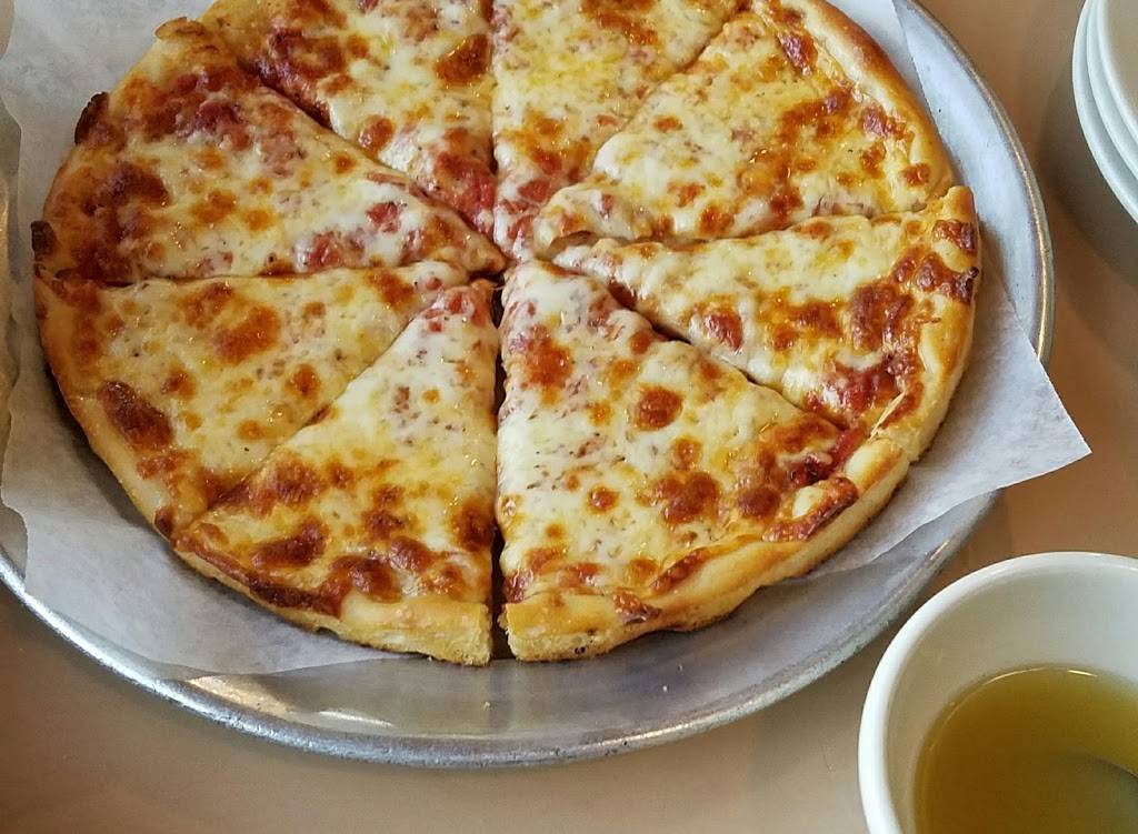 Sergios Pizza Restaurant | restaurant | 985 E Main St, Stamford, CT 06902, USA | 2039674200 OR +1 203-967-4200