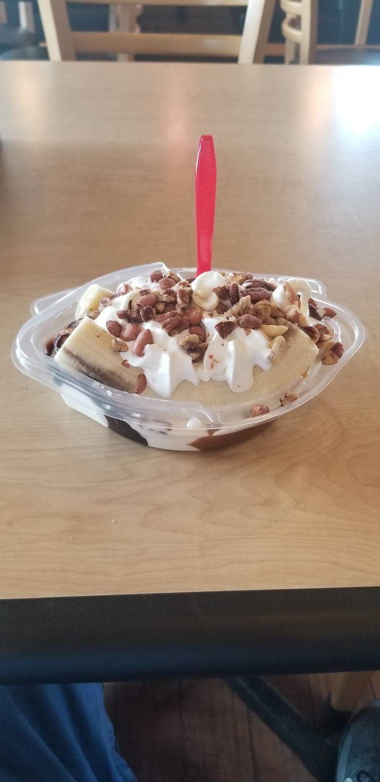 Dairy Queen Grill & Chill | restaurant | 1023 Glenbrook Way, Hendersonville, TN 37075, USA | 6152643771 OR +1 615-264-3771