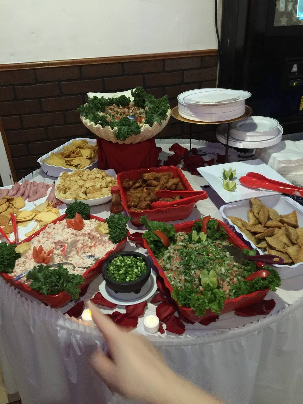 Villa Mar Bar & Restaurant | restaurant | 481 Hempstead Turnpike, Elmont, NY 11003, USA | 5163267643 OR +1 516-326-7643