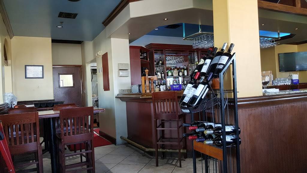 La Giraldilla Restaurant | restaurant | 4292 SW 152nd Ave, Miami, FL 33185, USA | 3054808081 OR +1 305-480-8081