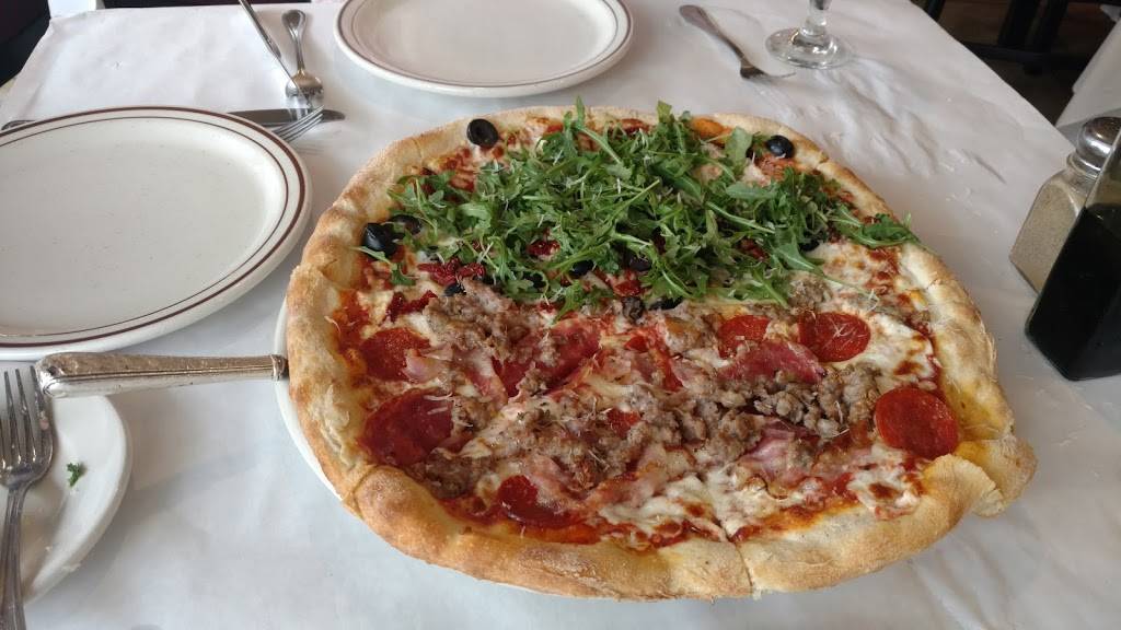 Rossellini`s Italian Restaurant & Lounge Bar | restaurant | 136 S Atlantic Ave, Daytona Beach, FL 32118, USA | 3862538333 OR +1 386-253-8333