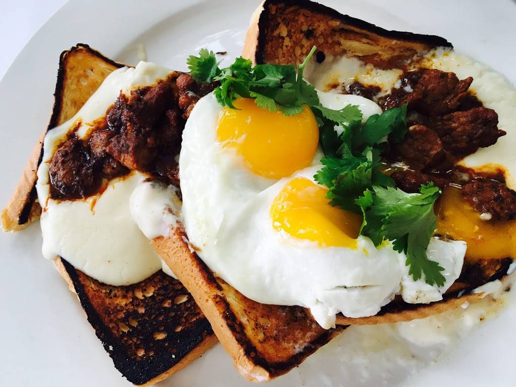 Olivia | restaurant | 2043 S Lamar Blvd, Austin, TX 78704, USA | 5128042700 OR +1 512-804-2700