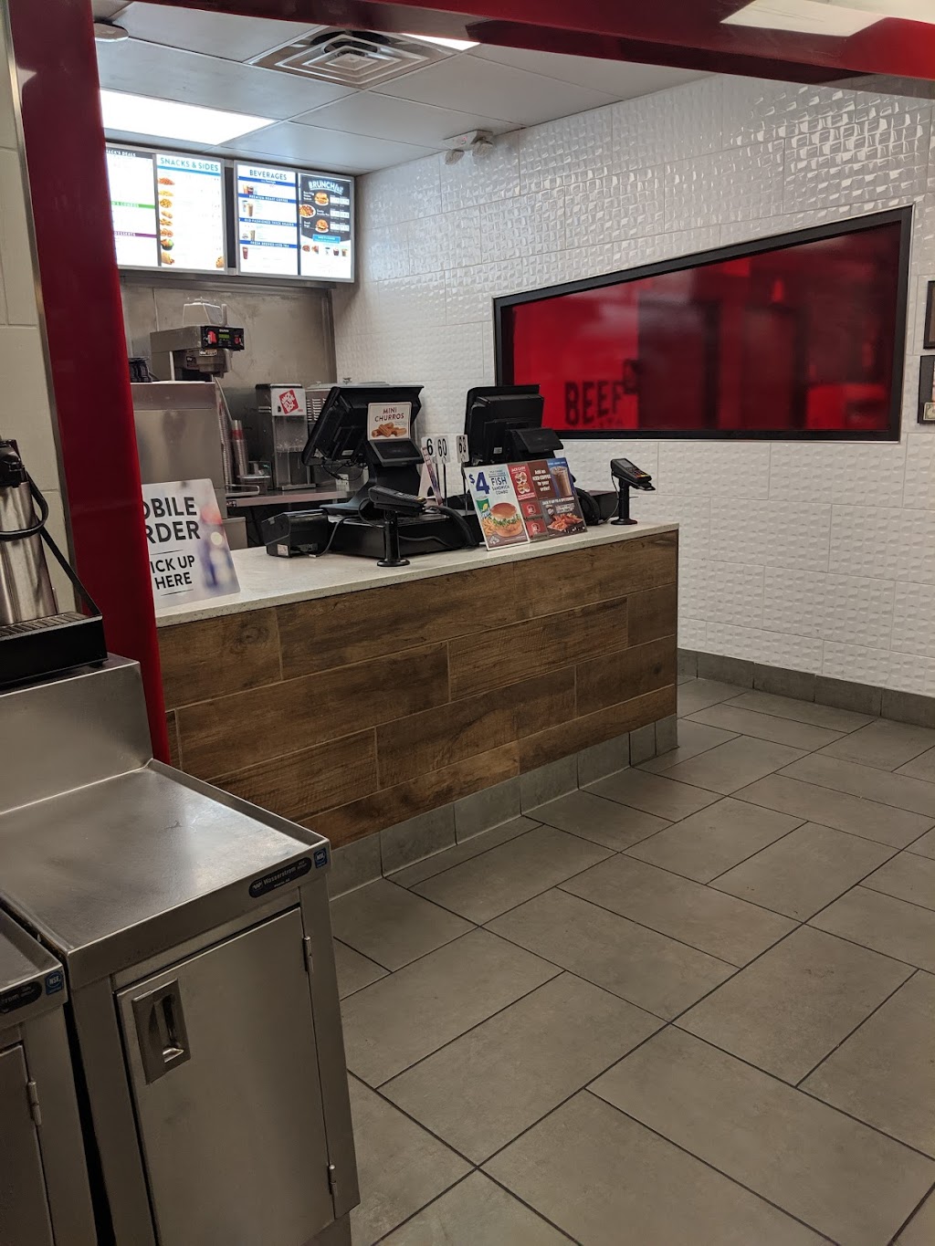 Jack in the Box | restaurant | 3326 E Grant Rd, Tucson, AZ 85716, USA | 5203268711 OR +1 520-326-8711