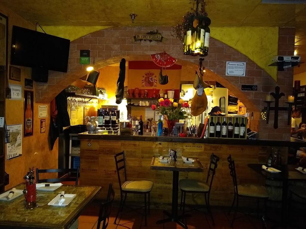 El Pimiento Restaurant | restaurant | 16403 NW 67th Ave, Miami Lakes, FL 33014, USA | 3058268181 OR +1 305-826-8181