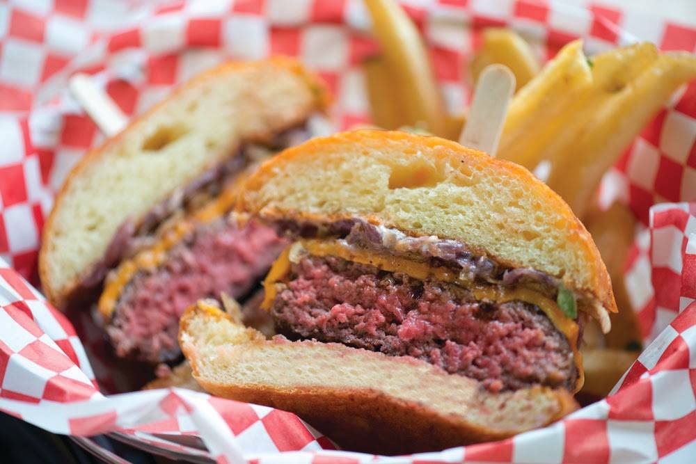 400° Gourmet Burgers & Fries | restaurant | Mission St, Carmel-By-The-Sea, CA 93923, USA | 8312440040 OR +1 831-244-0040