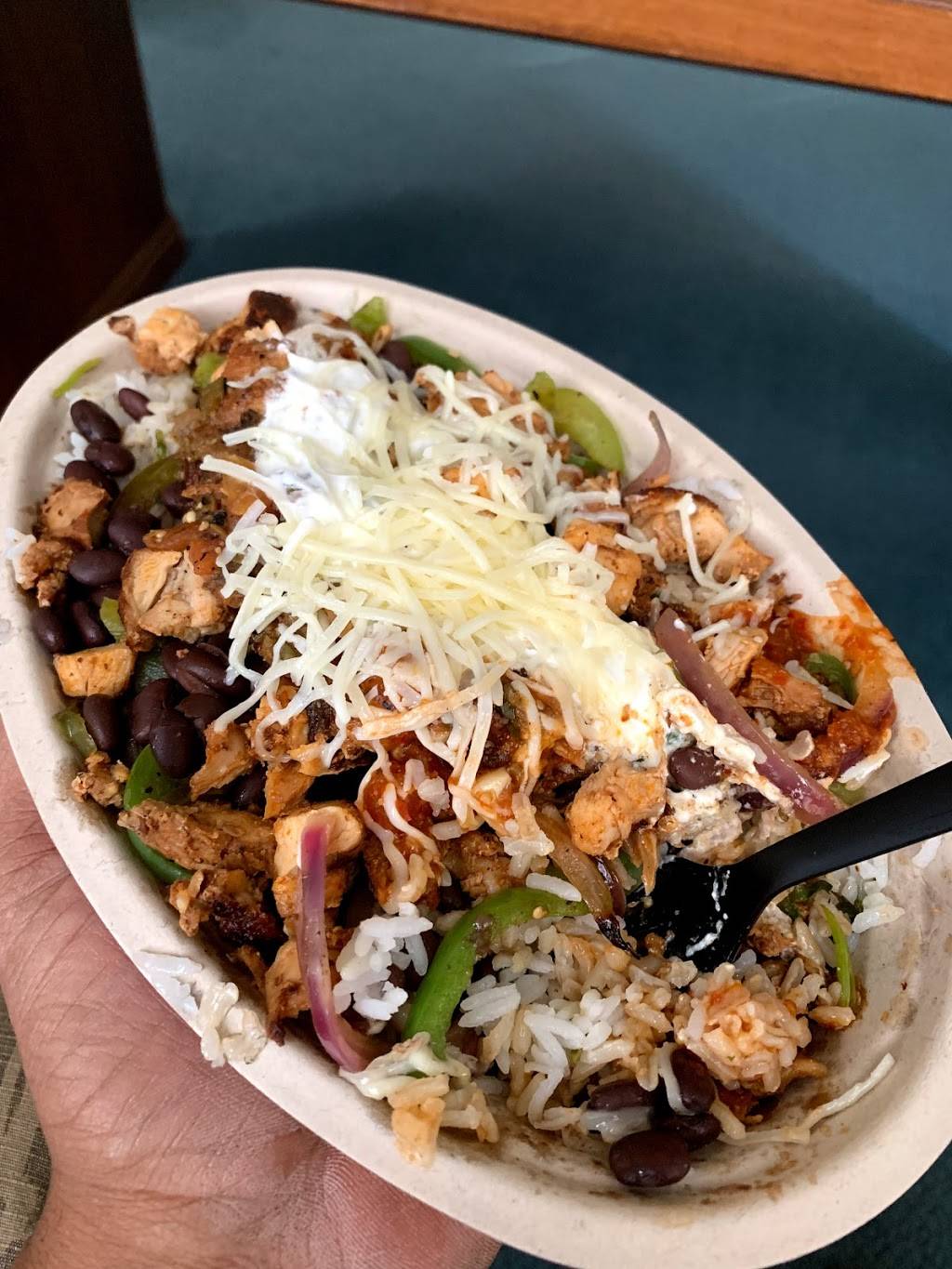 Chipotle Mexican Grill | restaurant | 867 Grand Ave, St Paul, MN 55105, USA | 6516020560 OR +1 651-602-0560