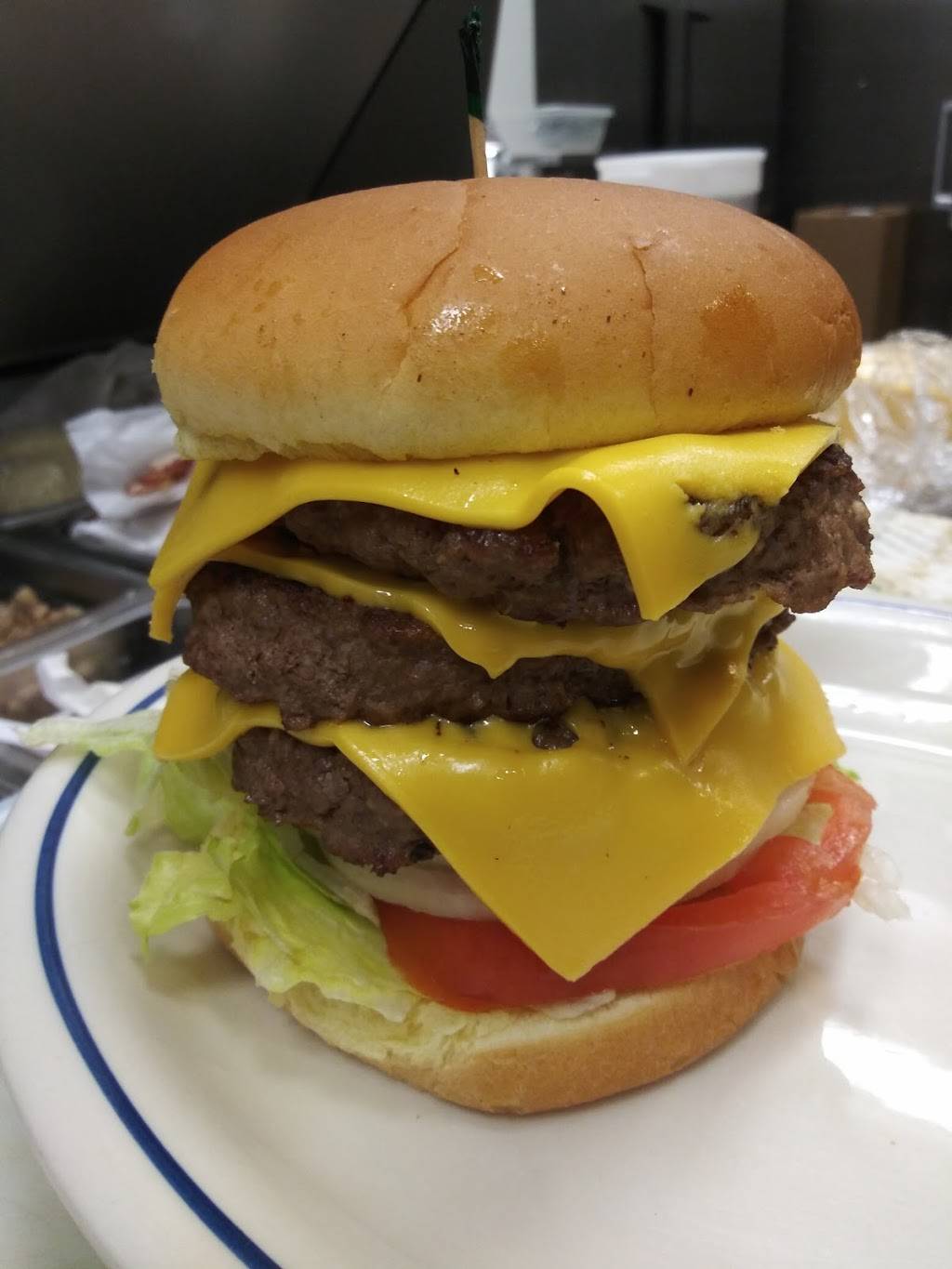 Debbies Restaurant | restaurant | 2620 Valley Pike, Dayton, OH 45404, USA | 9372362220 OR +1 937-236-2220