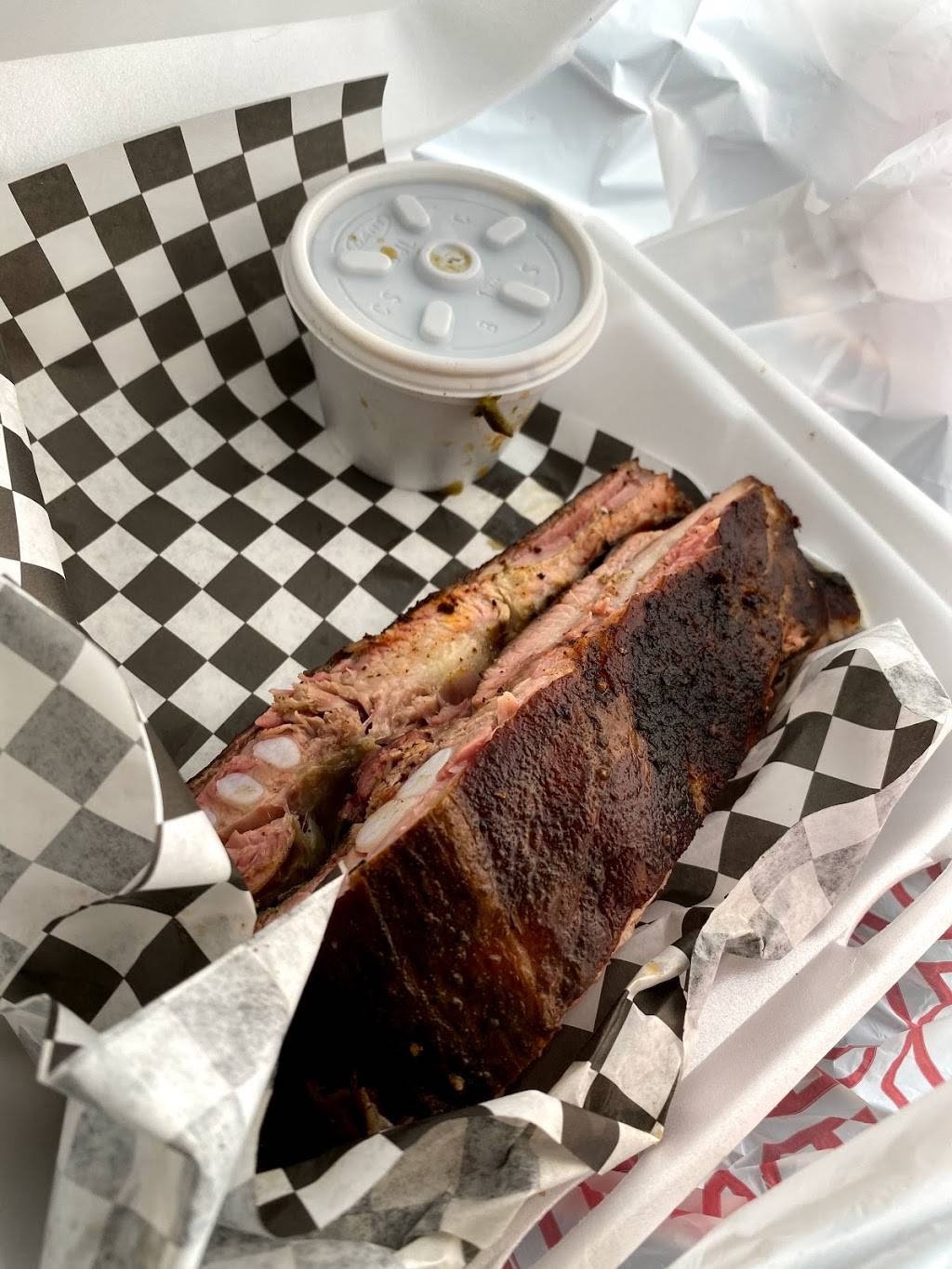 Reggae Red’s | restaurant | 951 E Market St, Jeffersonville, IN 47130, USA | 8129898993 OR +1 812-989-8993