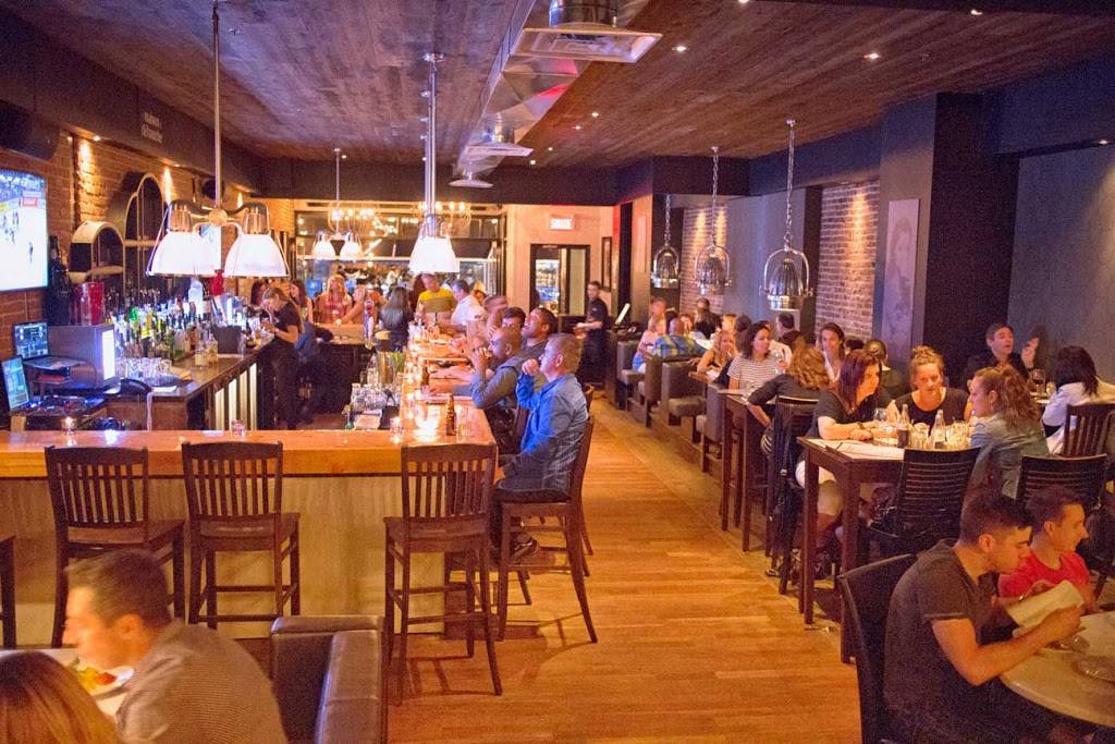 La Maison de Débauche par le Carlito | restaurant | 361 Rue des Forges, Trois-Rivières, QC G9A 4S8, Canada | 8193789111 OR +1 819-378-9111