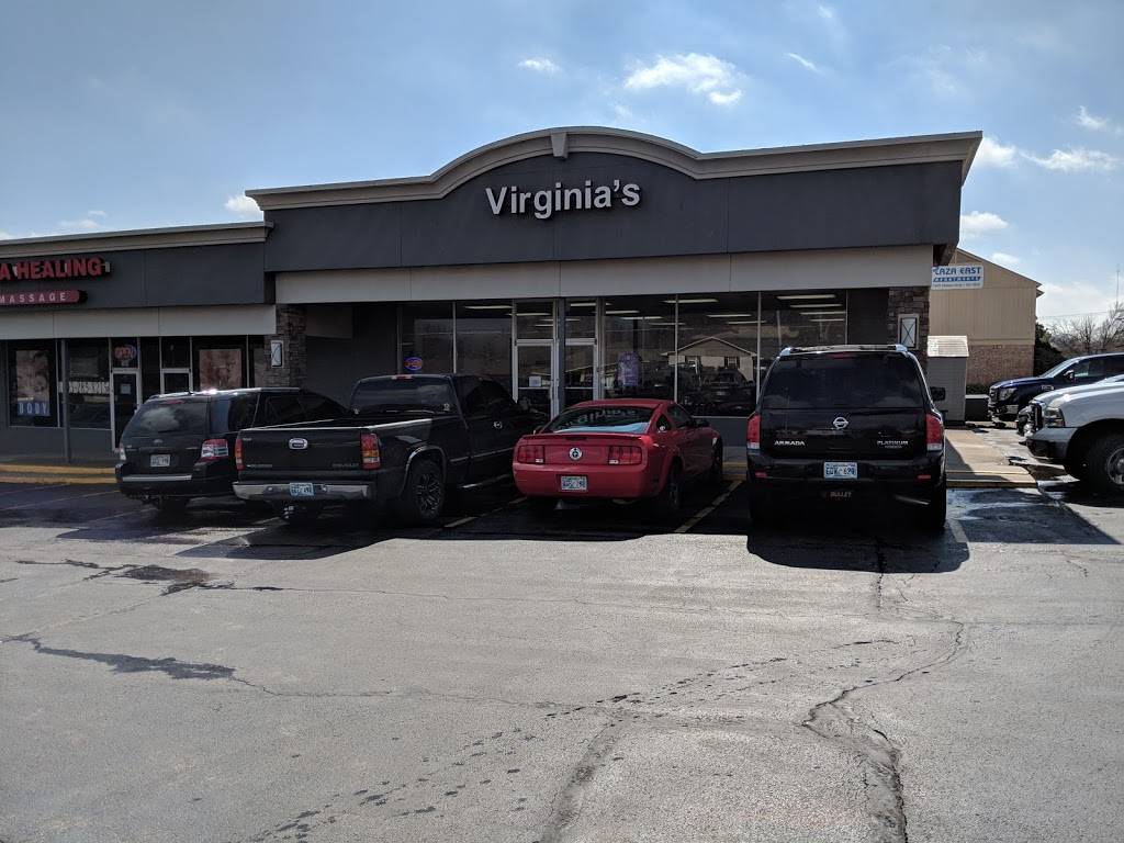 Virginias Place | restaurant | 100 E 15th St, Edmond, OK 73013, USA | 4056975343 OR +1 405-697-5343