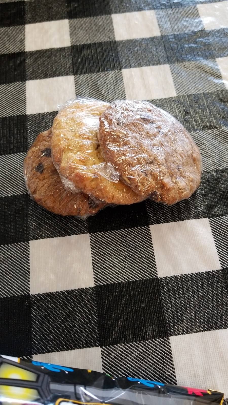 Hobos Sandwich Shop | meal takeaway | 13431 East Fwy, Houston, TX 77015, USA | 7134503352 OR +1 713-450-3352