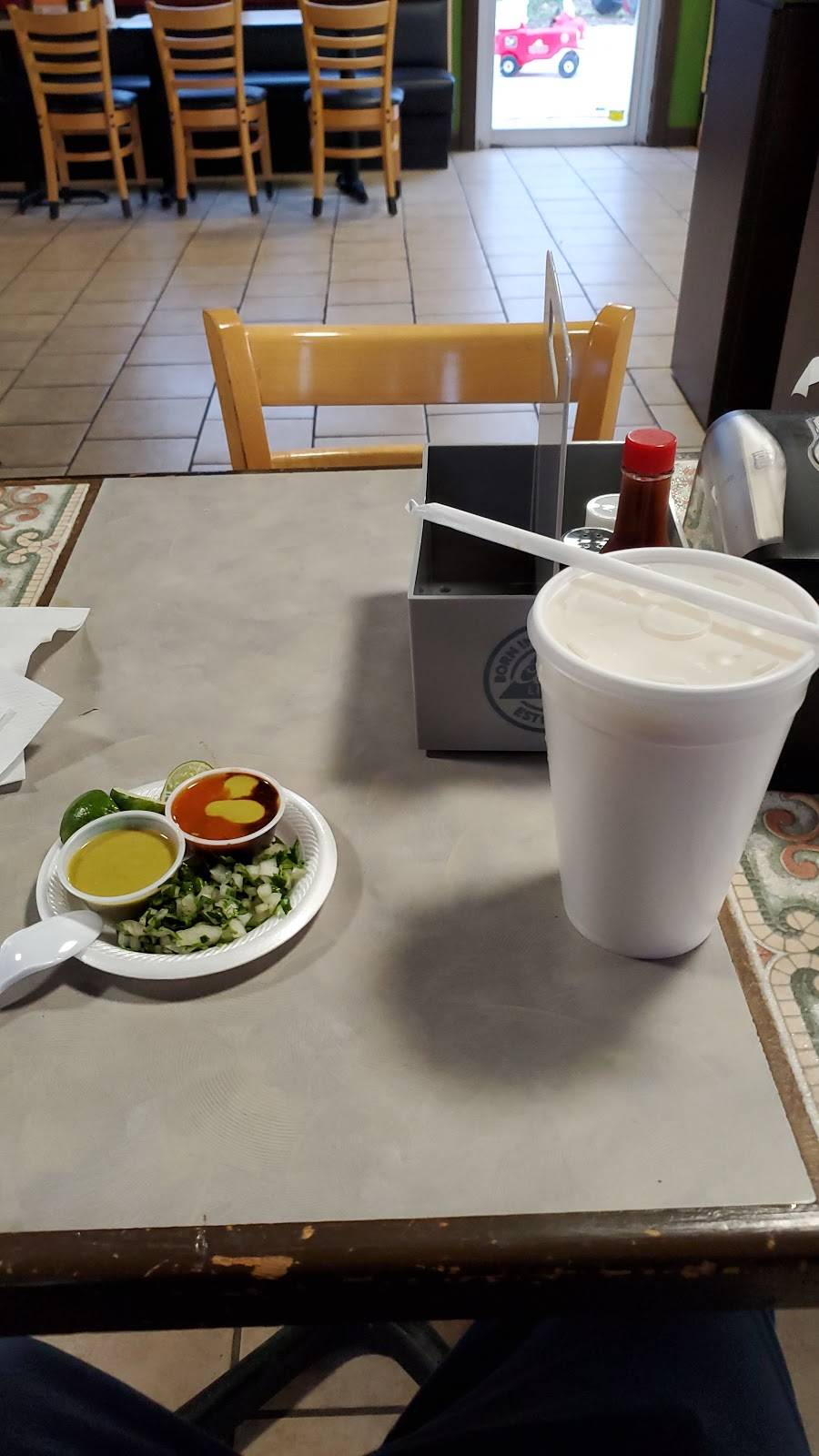 Tacos Uruapan | restaurant | 1465 N, Dayton St, Aurora, CO 80010, USA | 3033440022 OR +1 303-344-0022