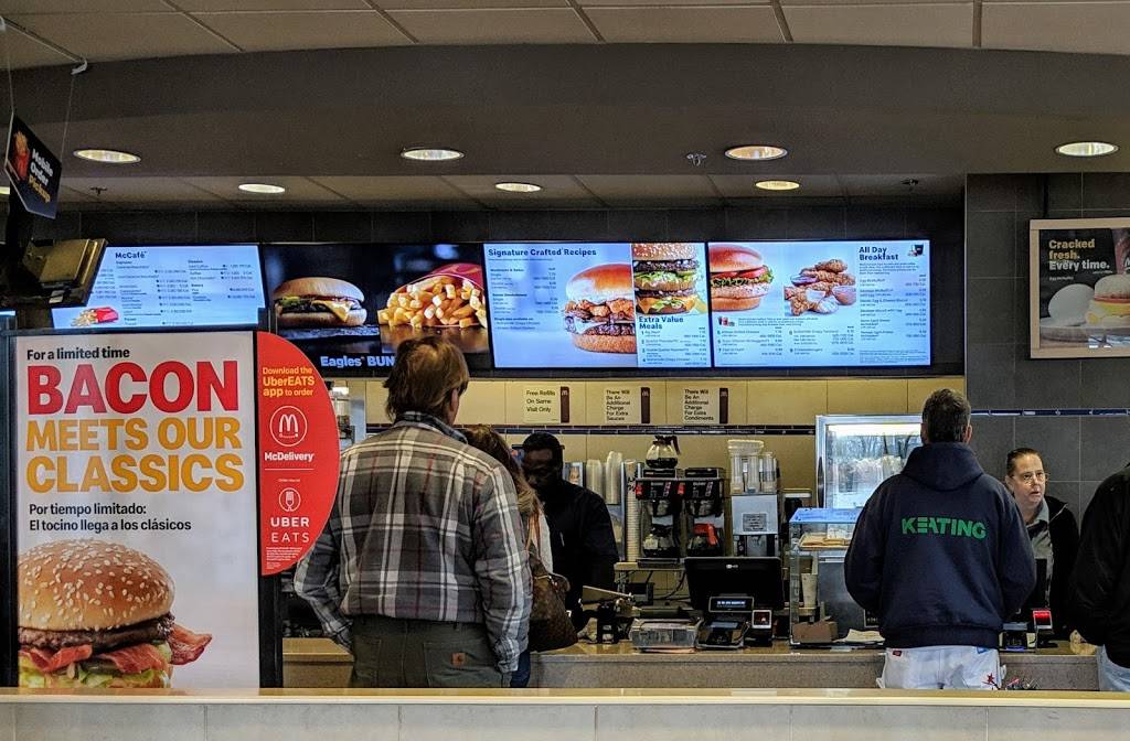 McDonalds | cafe | 209 213 Ridge Pike, Conshohocken, PA 19428, USA | 6108254680 OR +1 610-825-4680