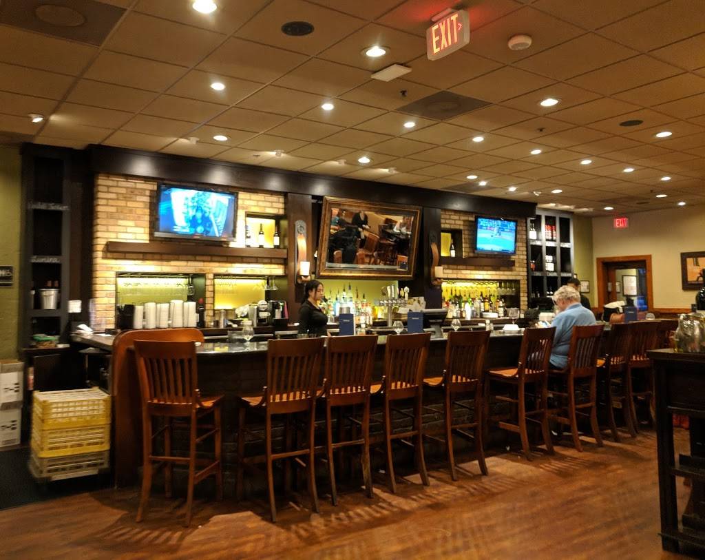 Carrabbas Italian Grill | restaurant | 7890 W Irlo Bronson Memorial Hwy, Kissimmee, FL 34747, USA | 4073909600 OR +1 407-390-9600