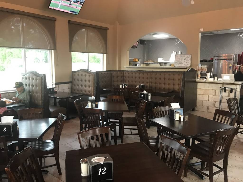 El Charro Mexican Bar & Grill | restaurant | 3801 Harrisburg Blvd, Houston, TX 77003, USA | 7132299585 OR +1 713-229-9585