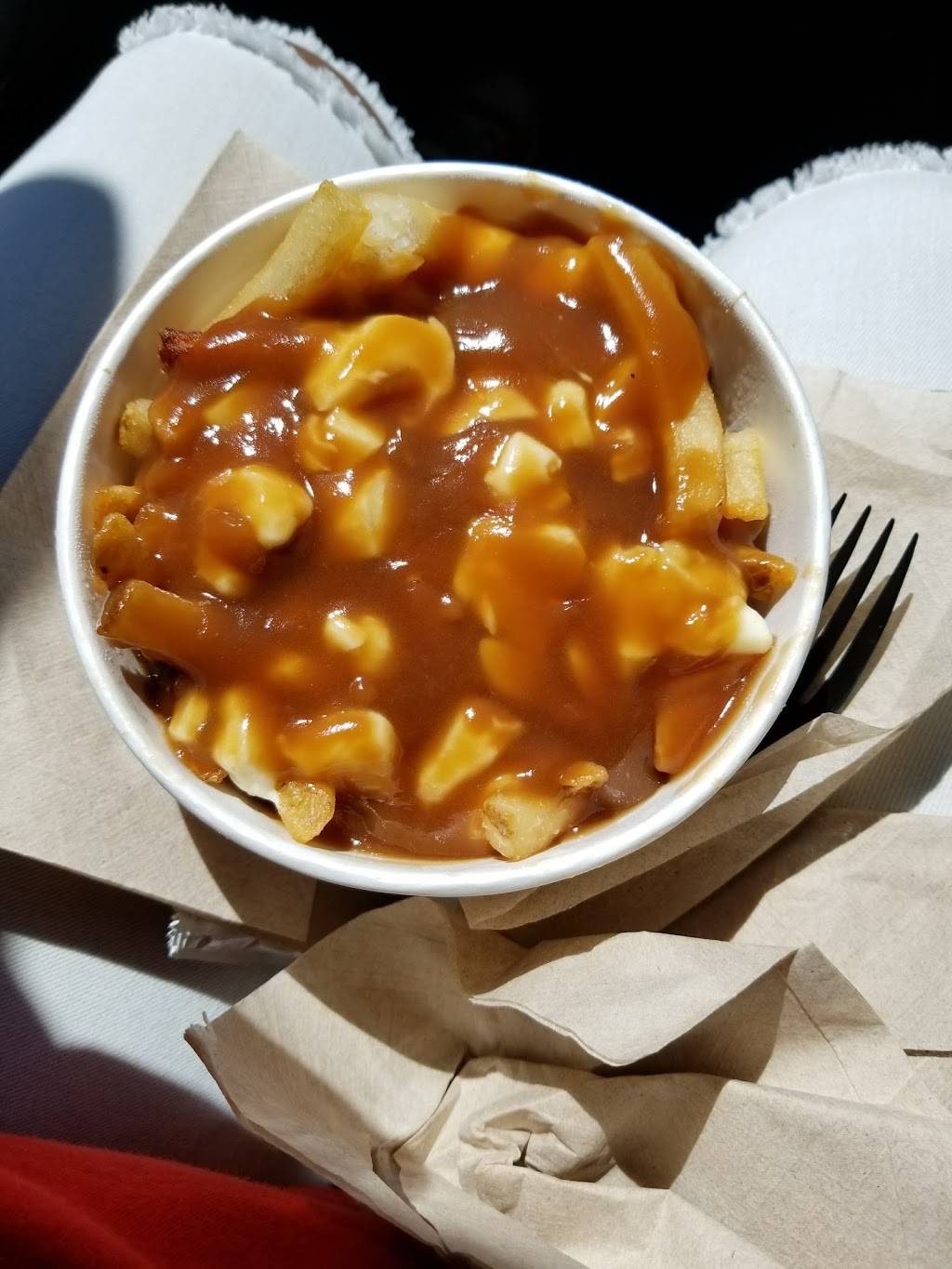 Harveys | restaurant | 847 Wonderland Rd S, London, ON N6K 4T2, Canada | 5194731200 OR +1 519-473-1200