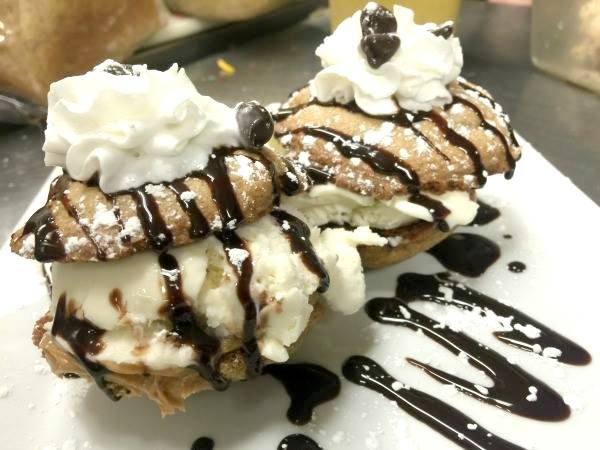 McDonaghs Pub | restaurant | 2 W Front St, Keyport, NJ 07735, USA | 7322640999 OR +1 732-264-0999