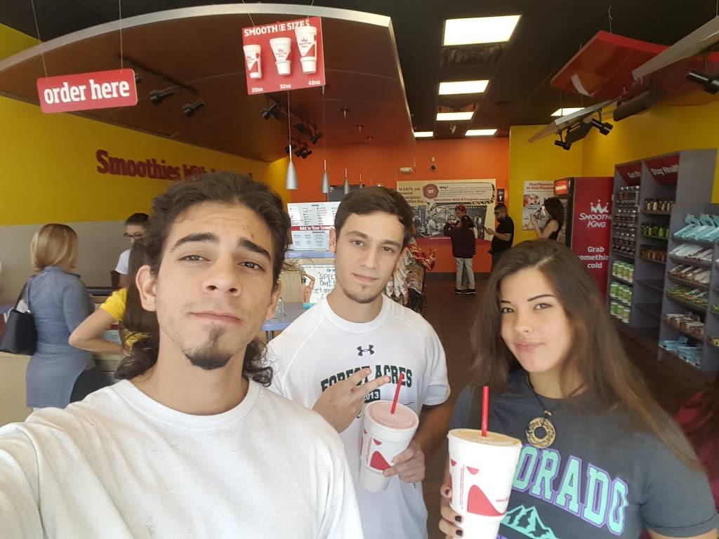 Smoothie King | restaurant | 13730 SW 56th St #355, Miami, FL 33175, USA | 3053881111 OR +1 305-388-1111