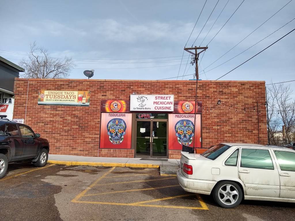 Xicamiti La Taquería Bistro | restaurant | 715 Washington Ave, Golden, CO 80401, USA | 3032153436 OR +1 303-215-3436