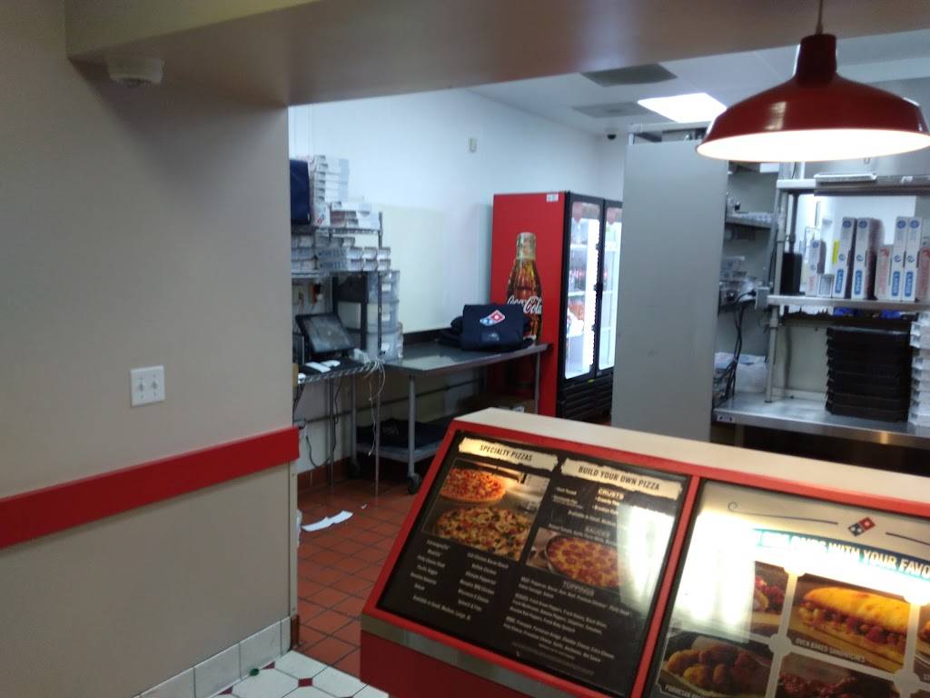 Dominos Pizza | meal delivery | 449 Stony Point Rd, Santa Rosa, CA 95401, USA | 7075458111 OR +1 707-545-8111