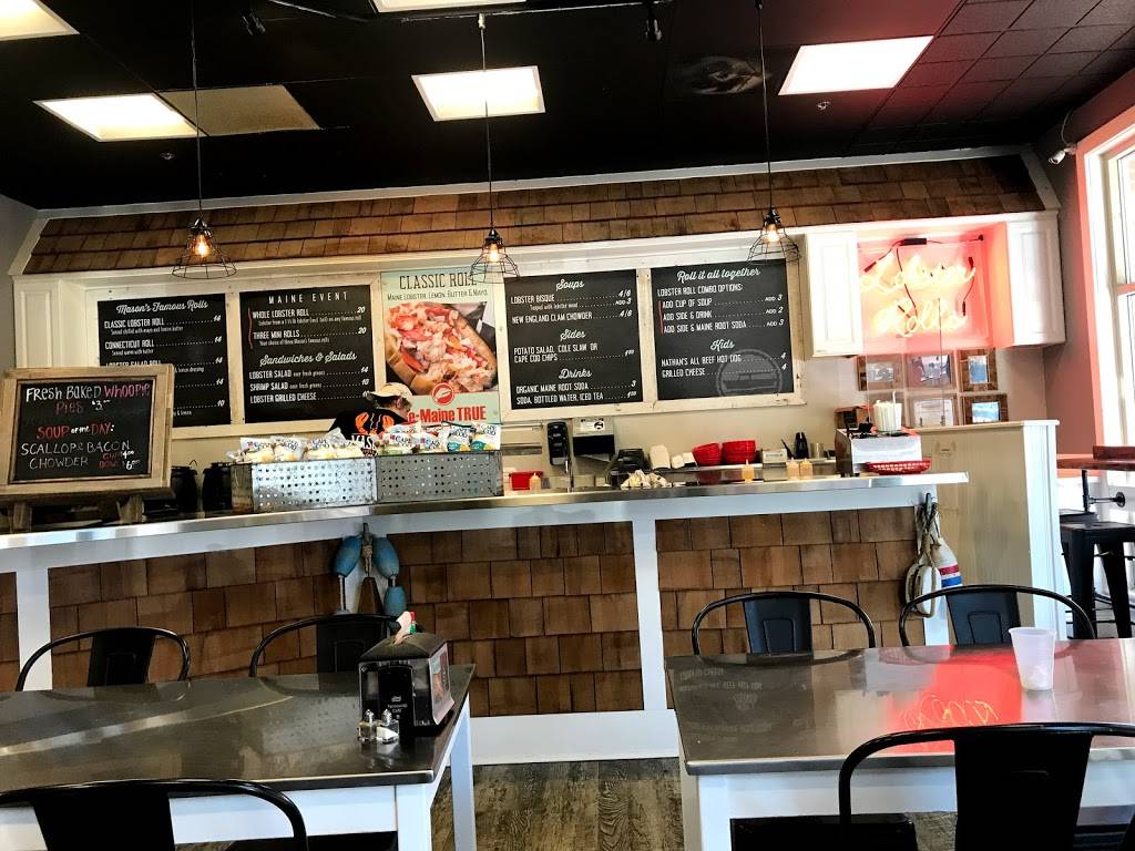 Masons Famous Lobster Rolls | restaurant | 188 Main St, Annapolis, MD 21403, USA | 4102802254 OR +1 410-280-2254