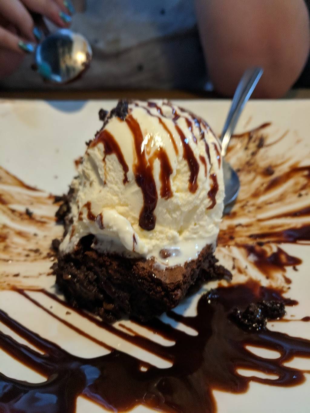 On The Border Mexican Grill & Cantina | restaurant | 298 E Via Rancho Pkwy, Escondido, CA 92025, USA | 7602339777 OR +1 760-233-9777