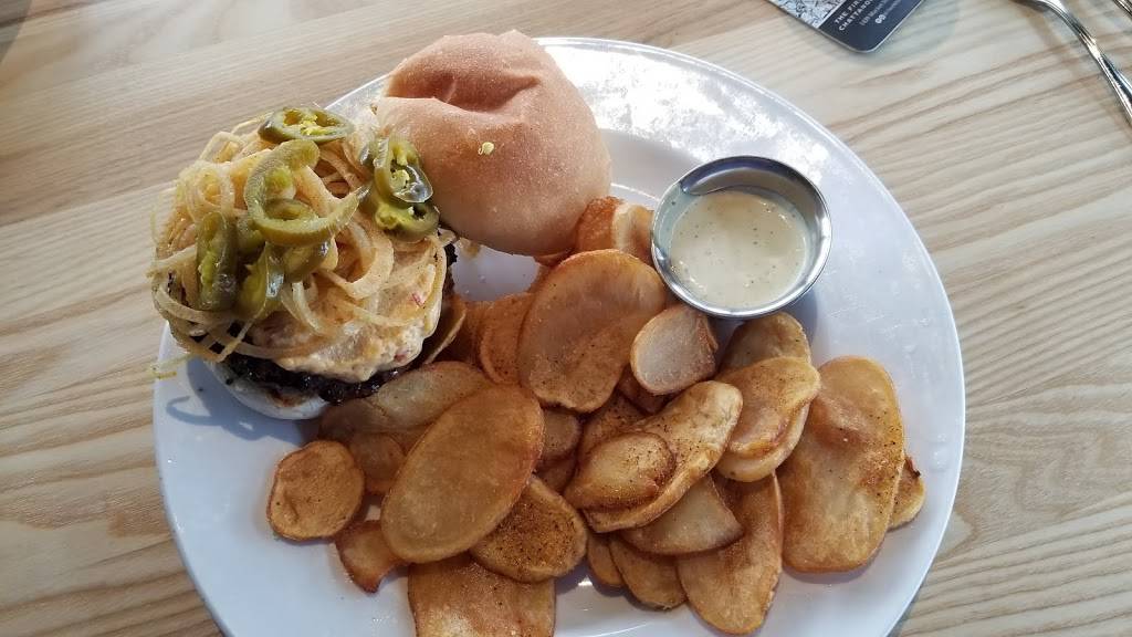 Aubreys Restaurant | restaurant | 496 Northgate Mall Dr, Chattanooga, TN 37415, USA | 4235412895 OR +1 423-541-2895