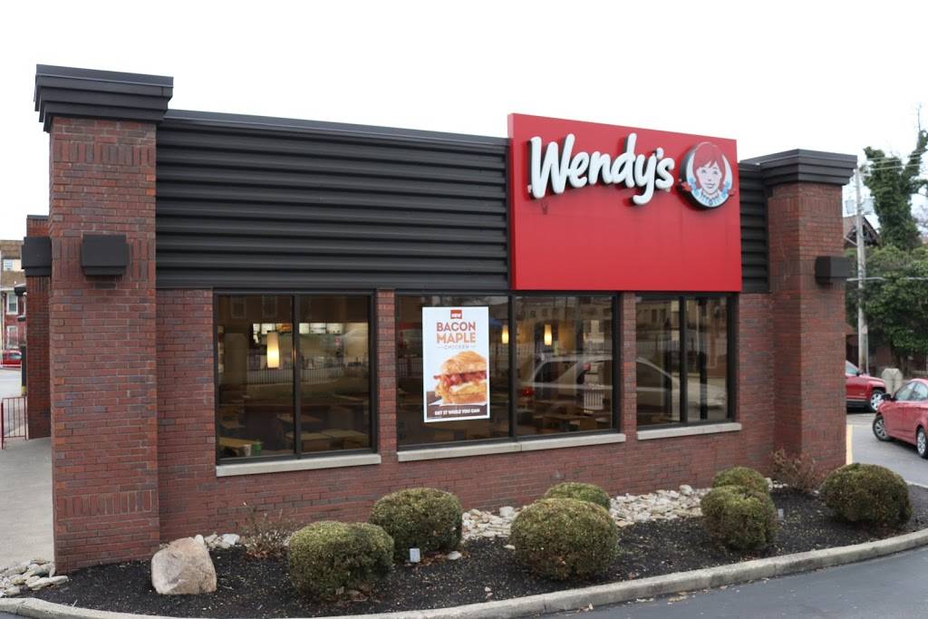 Wendys | restaurant | 855 William Howard Taft Rd, Cincinnati, OH 45206, USA | 5137511334 OR +1 513-751-1334
