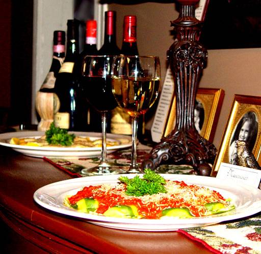 Mauricios Italian Restaurant | restaurant | 232 N Peachtree Ave, Cookeville, TN 38501, USA | 9315282456 OR +1 931-528-2456