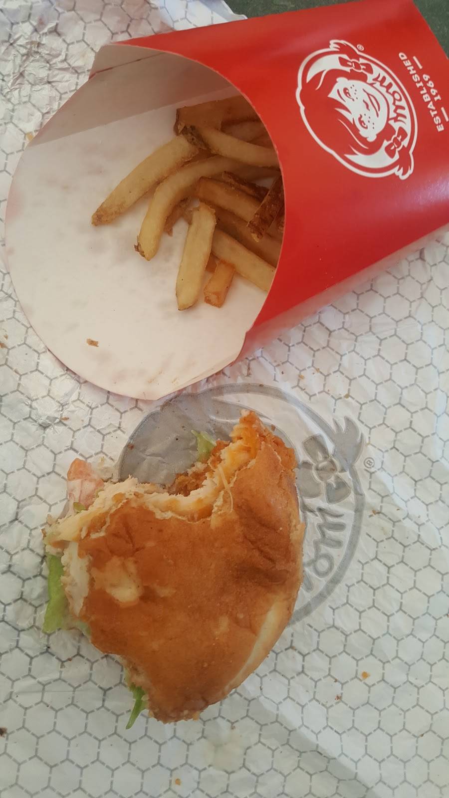 Wendys | restaurant | 439 N Cedar St, Mason, MI 48854, USA | 5176762987 OR +1 517-676-2987