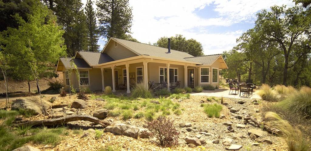 Red Tail Ranch Bed & Breakfast | restaurant | 22307 Ferretti Rd, Groveland, CA 95321, USA | 2099620863 OR +1 209-962-0863