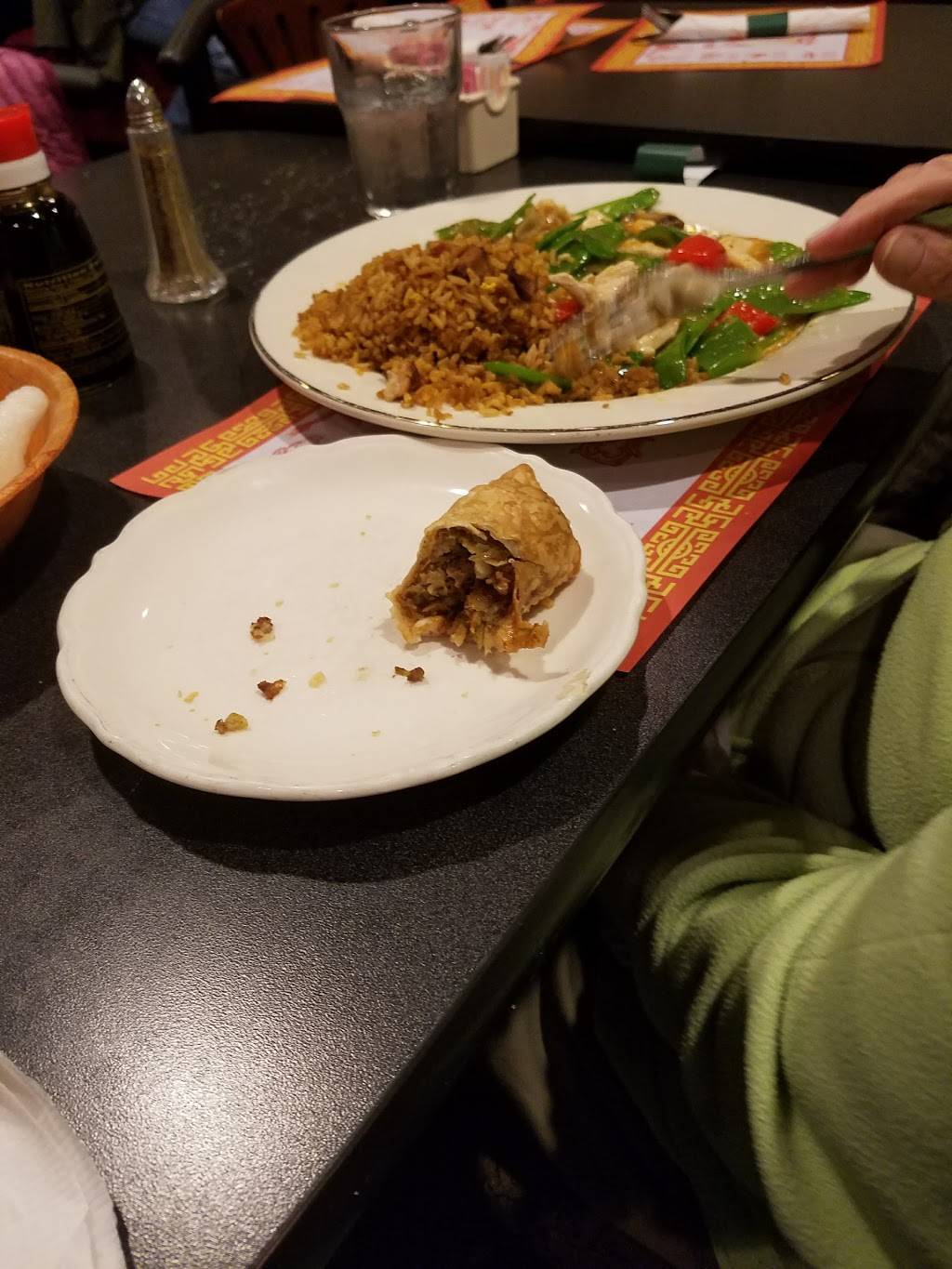 Golden Dragon - Mayfield Heights | restaurant | 5871 Mayfield Rd, Cleveland, OH 44124, USA | 4404498710 OR +1 440-449-8710