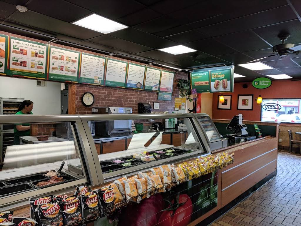 Subway | meal takeaway | 116 E Fillmore St, Colorado Springs, CO 80907, USA | 7196344600 OR +1 719-634-4600