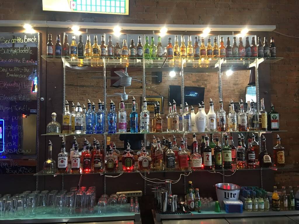 Shans Bar & Grill LTD | restaurant | 18 - 20 E High St, London, OH 43140, USA | 7409083188 OR +1 740-908-3188