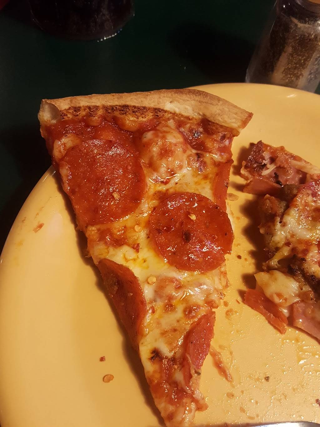 Pizza Inn | restaurant | 127 E Dixon Blvd, Shelby, NC 28152, USA | 7044822441 OR +1 704-482-2441