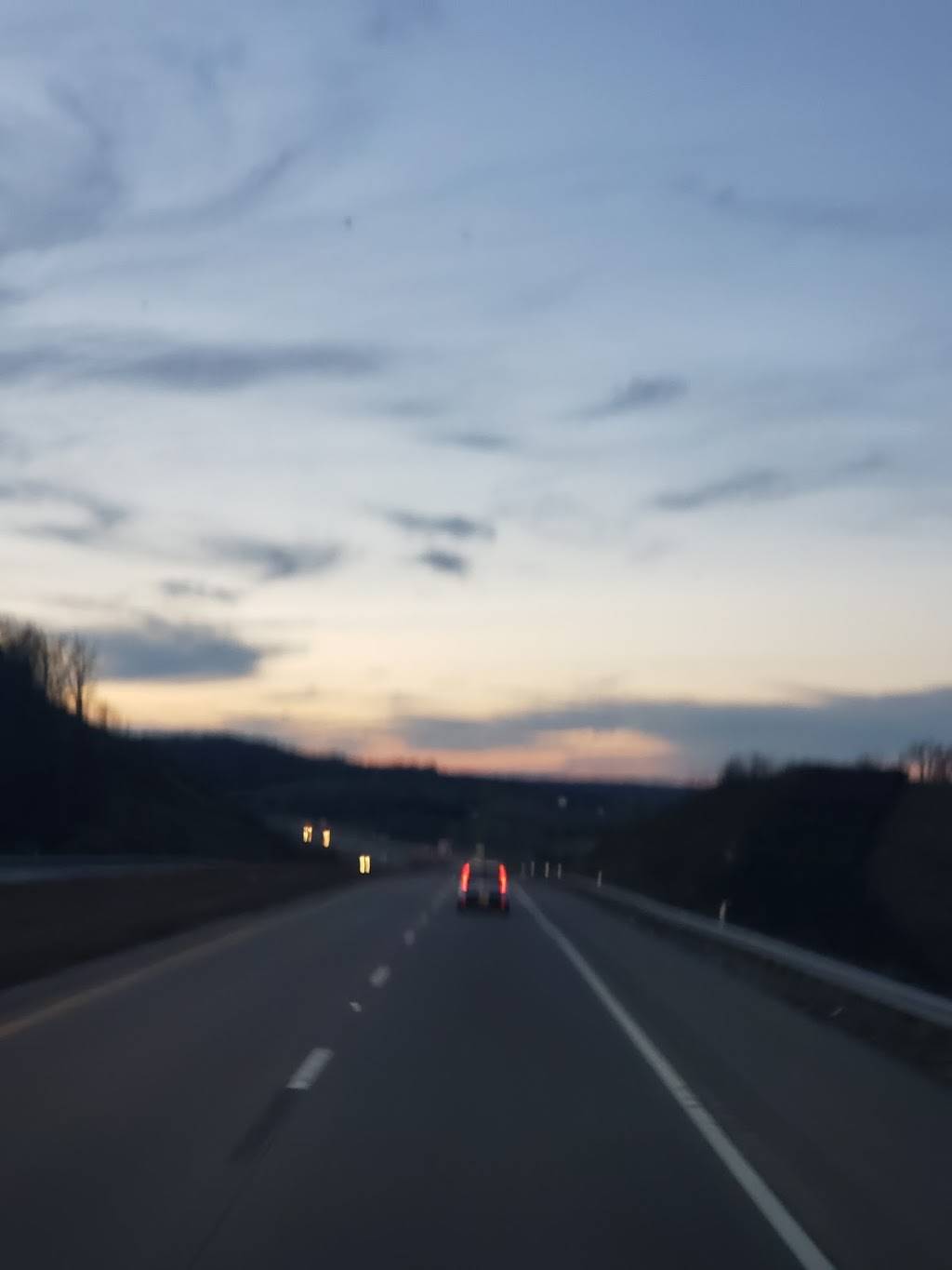 Pilot Travel Center | restaurant | 1111 E Main St, Chillicothe, OH 45601, USA | 7407722300 OR +1 740-772-2300