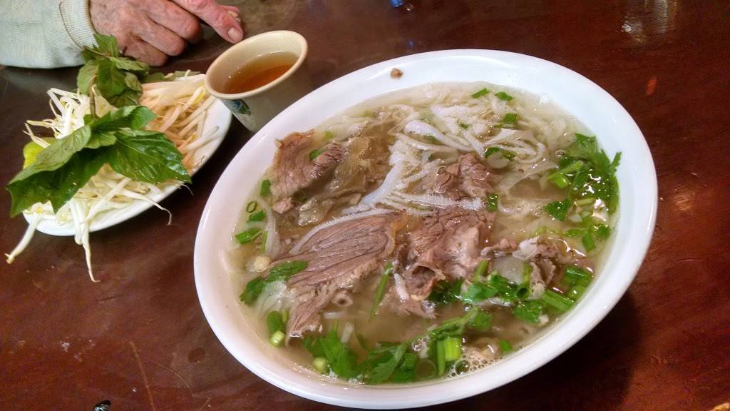 Pho Bac | restaurant | 82-78 Broadway, Elmhurst, NY 11373, USA | 7186390000 OR +1 718-639-0000